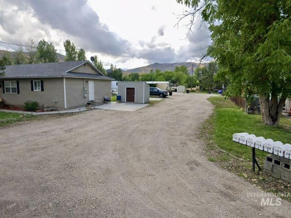 109 Adams St., Horseshoe Bend, ID 83629