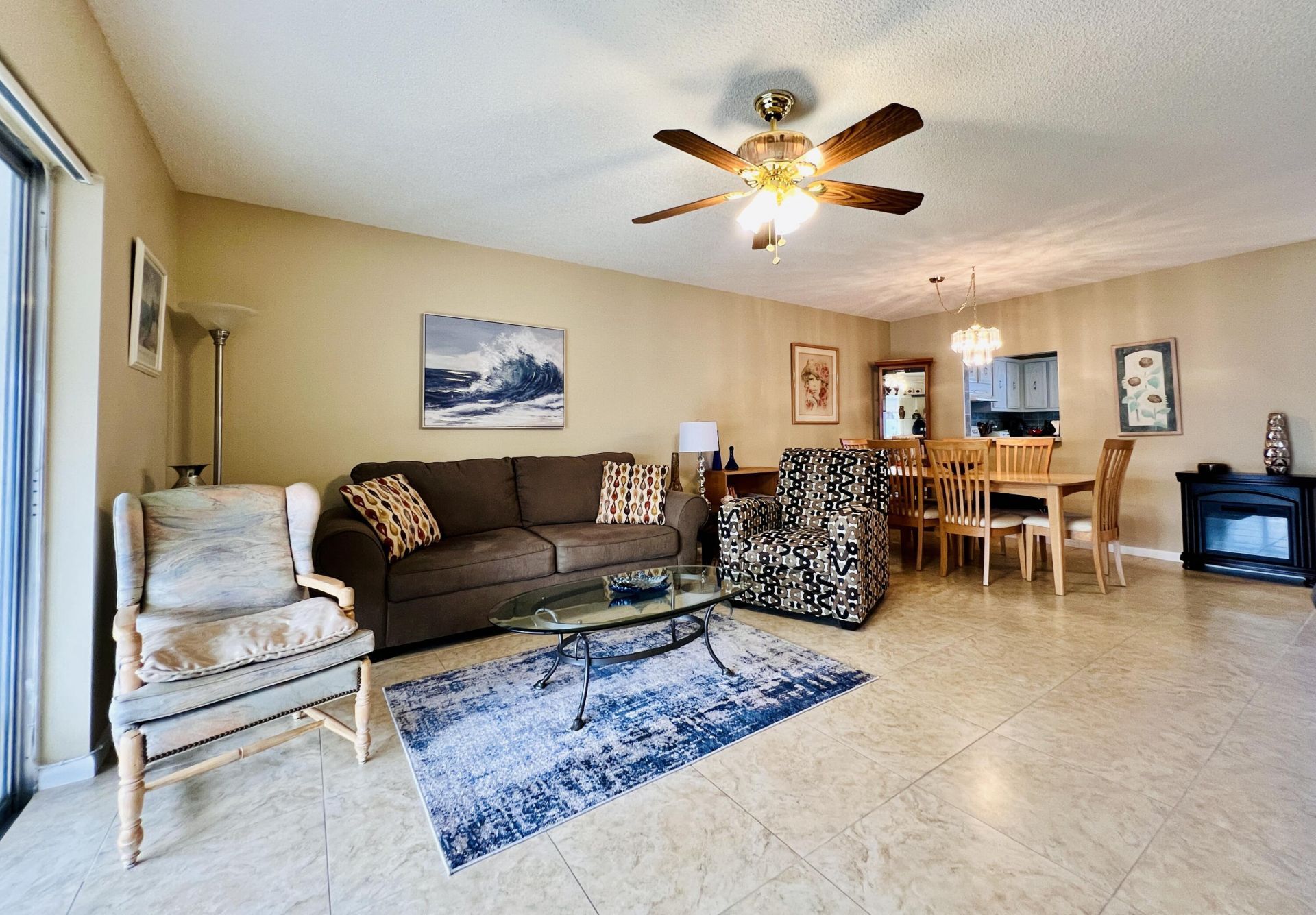 203 Oxford 500, West Palm Beach, FL 33417 Main Photo