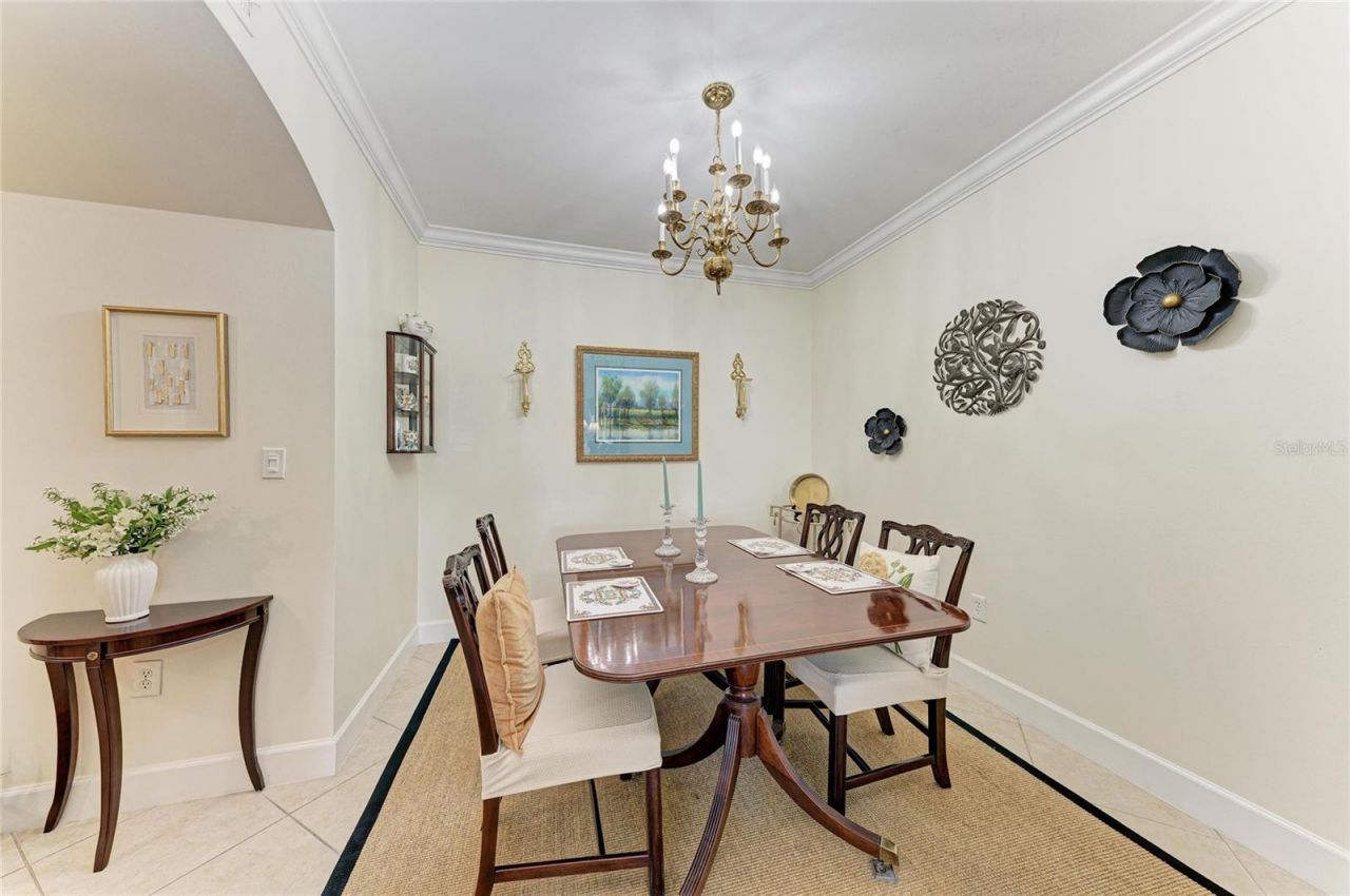 808 3rd Avenue W, Unit 209, Bradenton, FL 34205 Photo