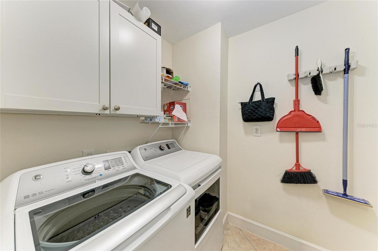 808 3rd Avenue W, Unit 209, Bradenton, FL 34205 Photo