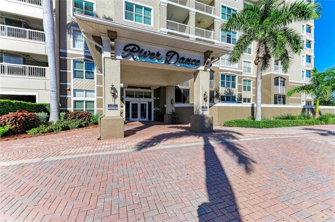 808 3rd Avenue W, Unit 209, Bradenton, FL 34205 Photo