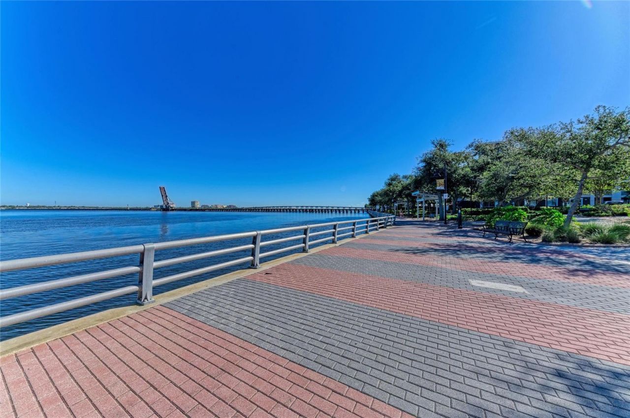 808 3rd Avenue W, Unit 209, Bradenton, FL 34205 Photo