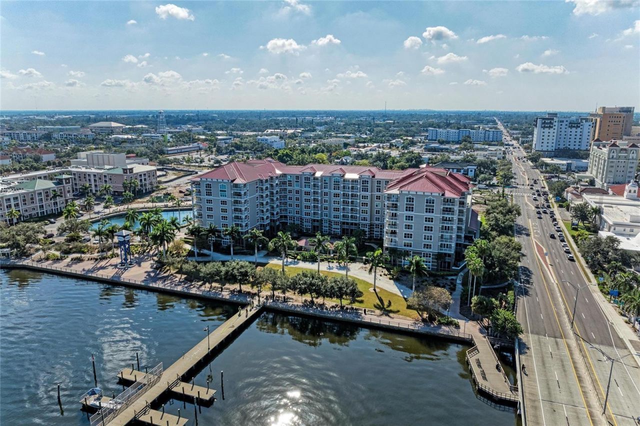 808 3rd Avenue W, Unit 209, Bradenton, FL 34205 Photo