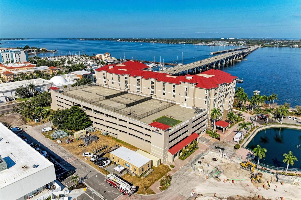 808 3rd Avenue W, Unit 209, Bradenton, FL 34205 Photo