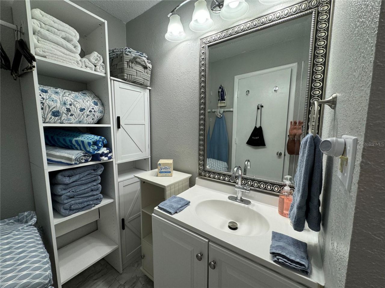 7150 N Tamiami Trail, Unit S-623, Sarasota, FL 34243 Photo