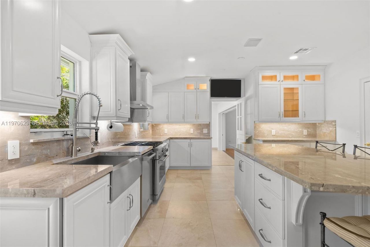 4311 Monserrate St , Coral Gables, FL 33146 Photo