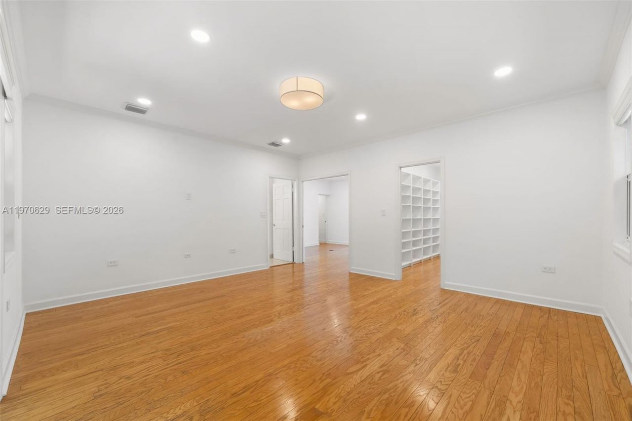 4311 Monserrate St , Coral Gables, FL 33146 Photo