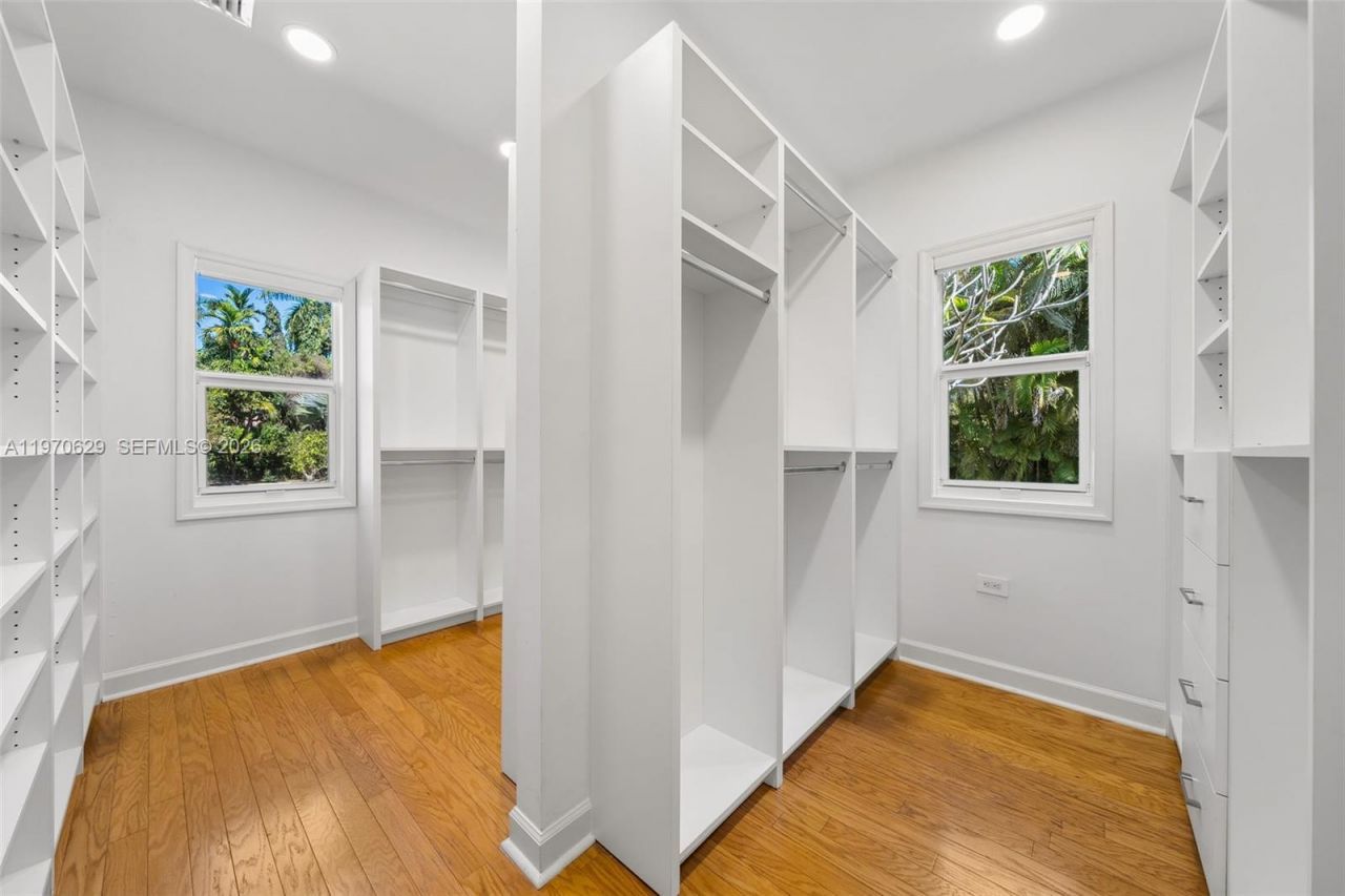 4311 Monserrate St , Coral Gables, FL 33146 Photo