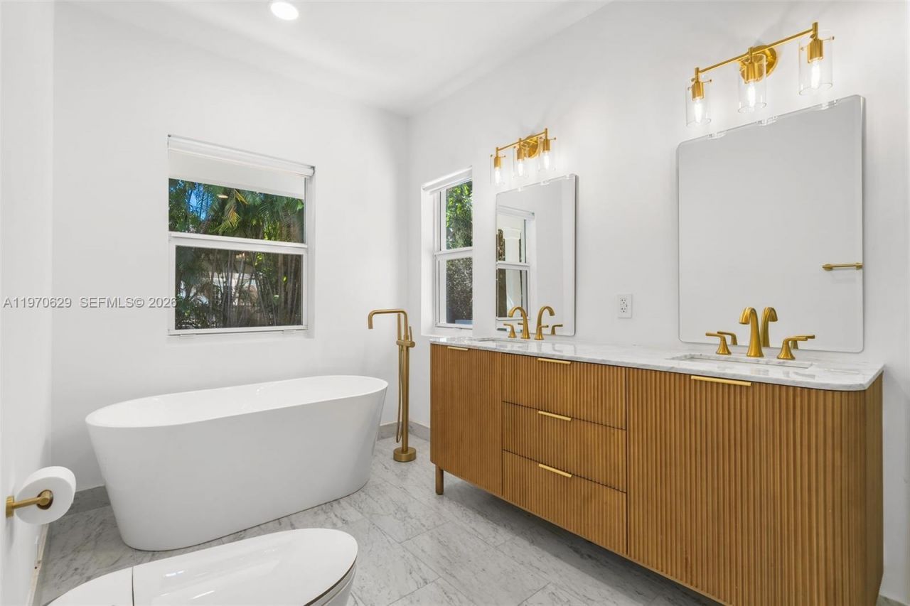 4311 Monserrate St , Coral Gables, FL 33146 Photo