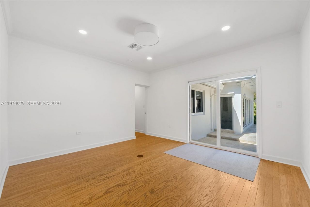 4311 Monserrate St , Coral Gables, FL 33146 Photo