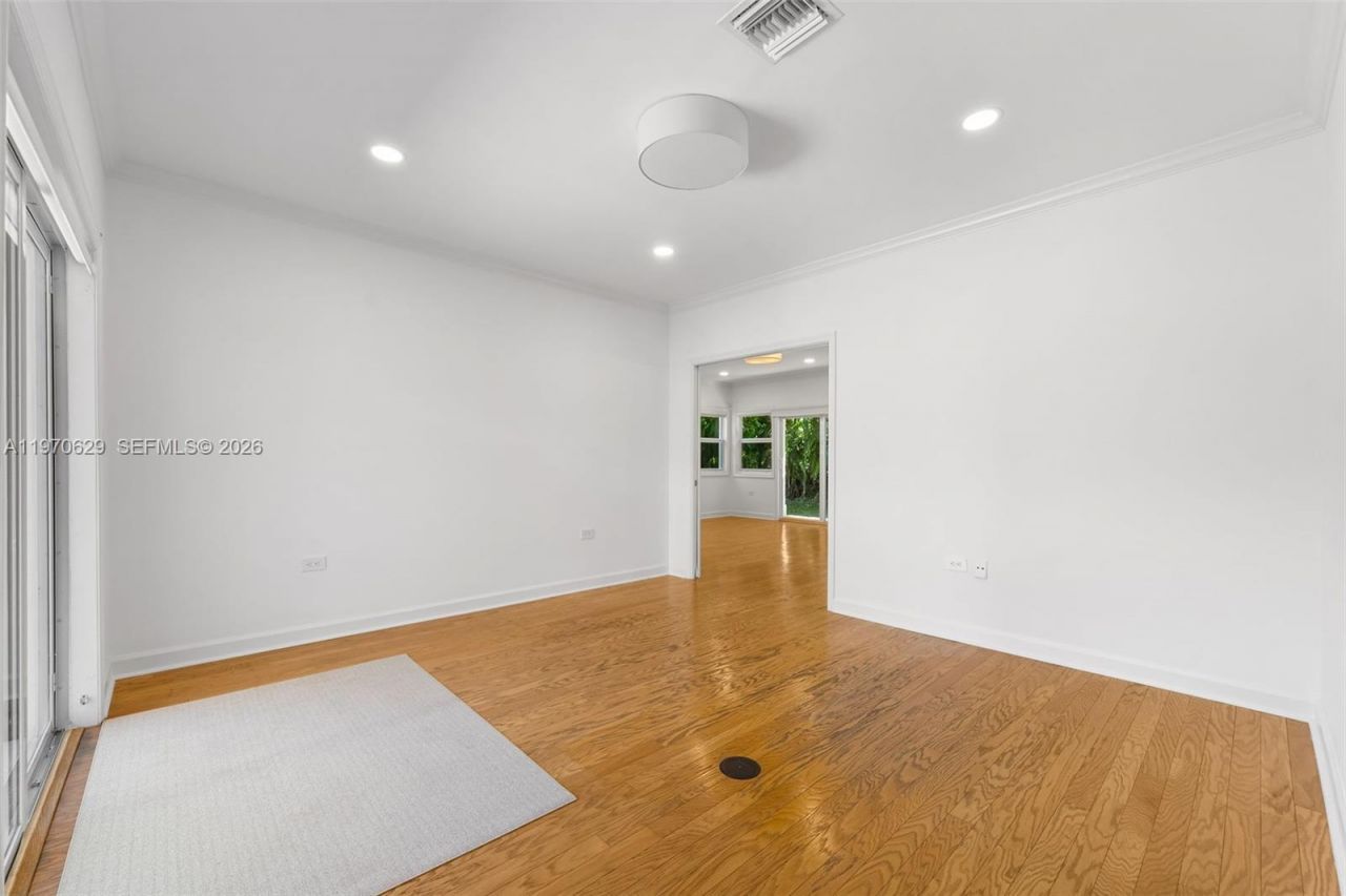 4311 Monserrate St , Coral Gables, FL 33146 Photo