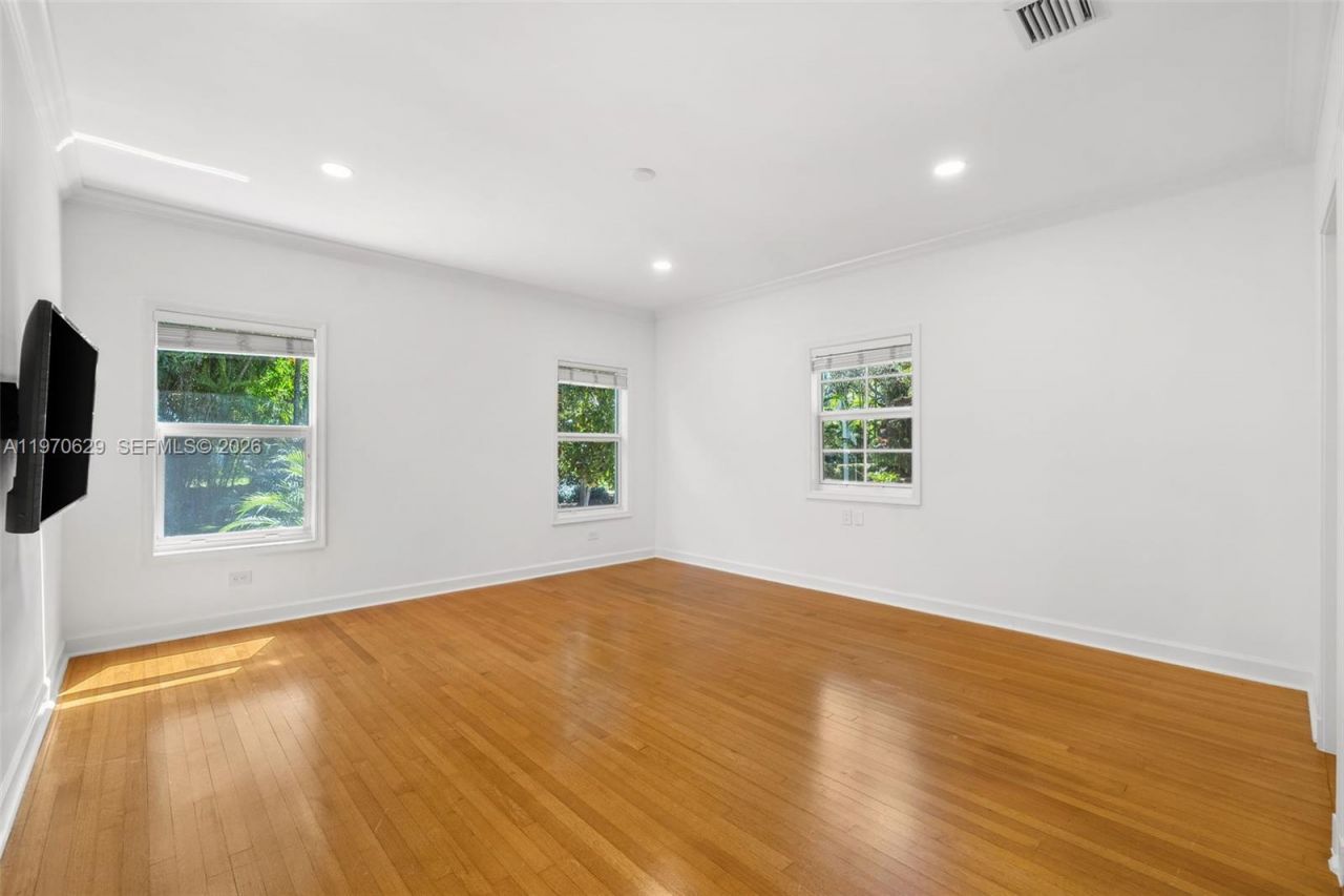 4311 Monserrate St , Coral Gables, FL 33146 Photo