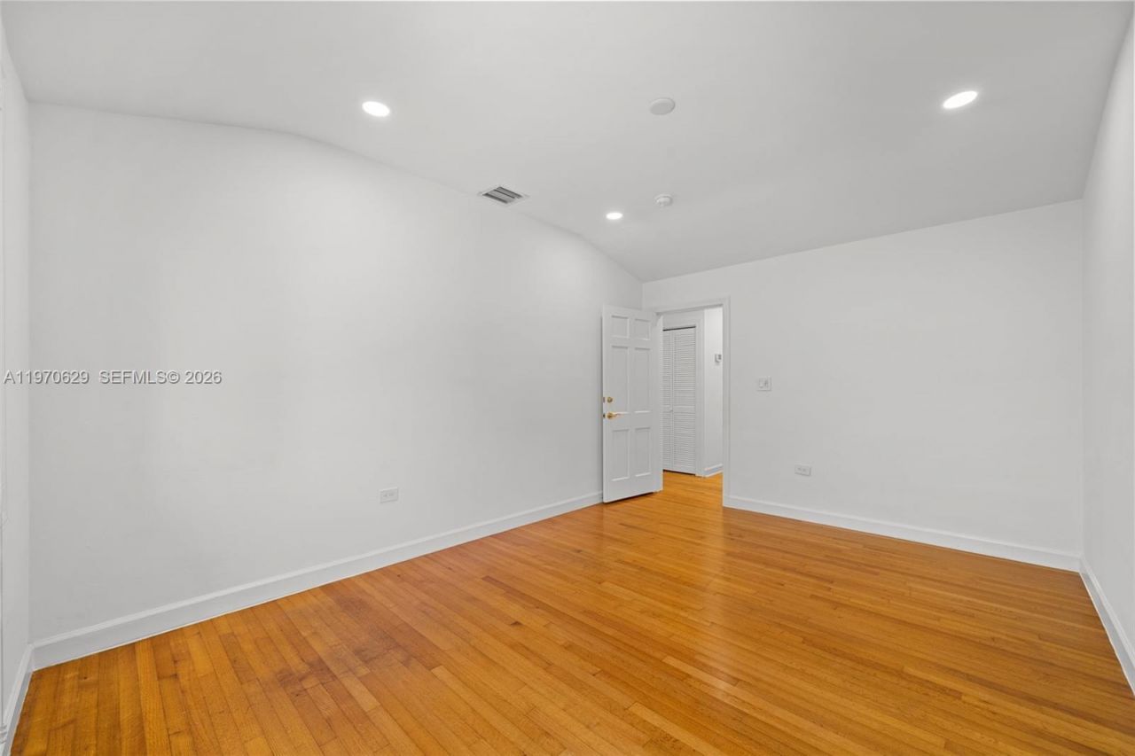 4311 Monserrate St , Coral Gables, FL 33146 Photo