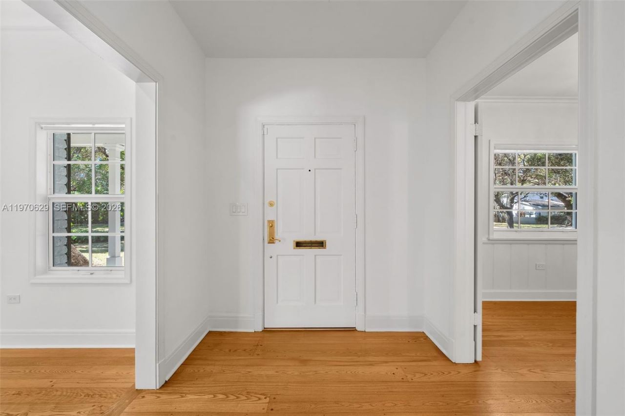 4311 Monserrate St , Coral Gables, FL 33146 Photo