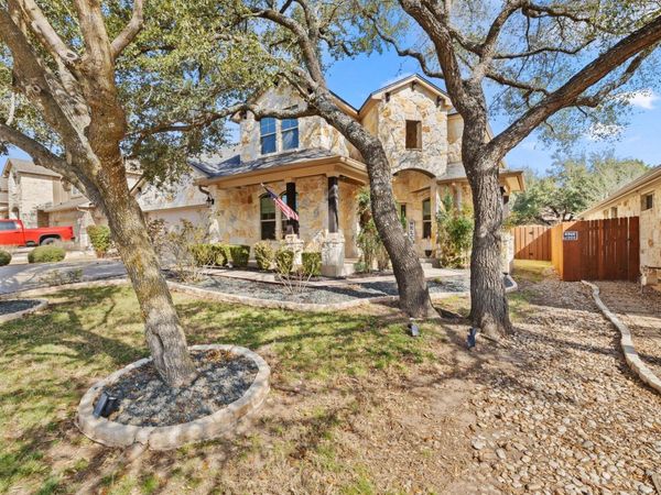 208 Arrezo LN, Georgetown, TX 78628