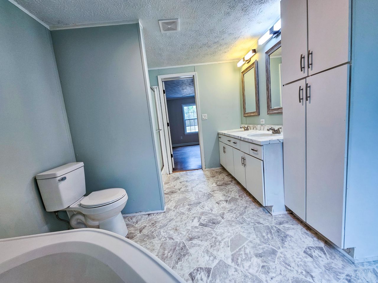 261 Field Creek Road Photo 25