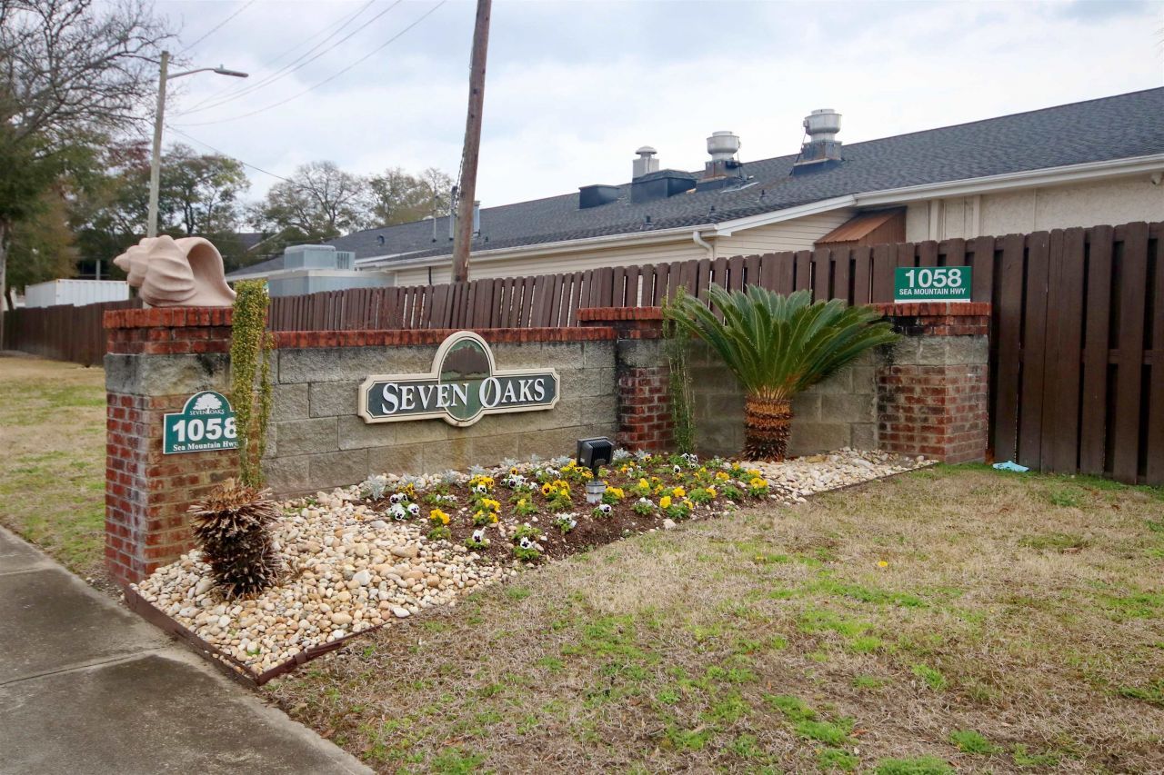 1058 Sea Mountain Hwy. Photo 42