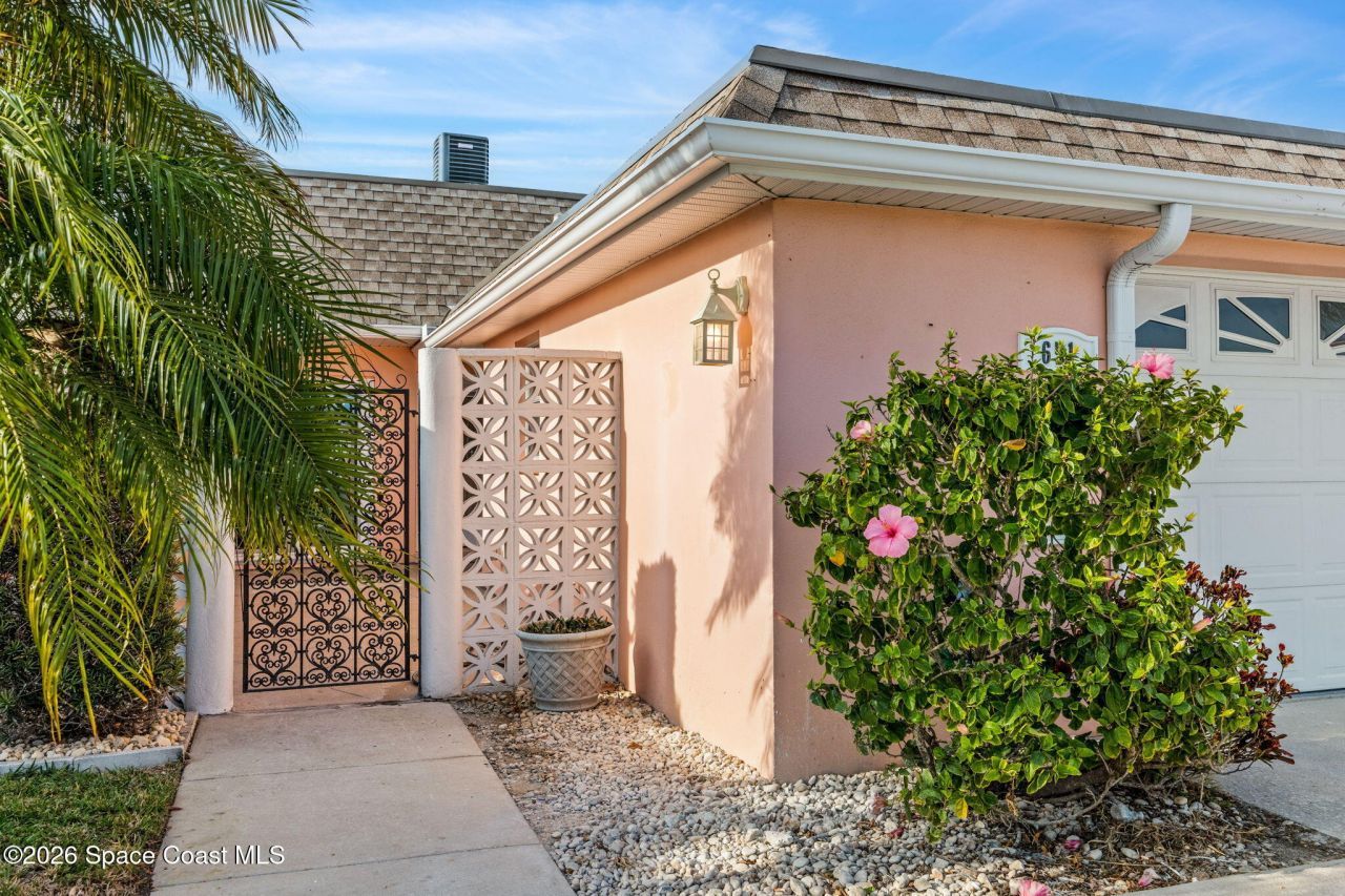 651 Boca Ciega Point Boulevard S, Saint Petersburg, FL 33709 Photo