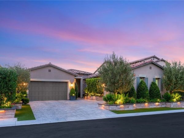 4136 San Capri Way, Las Vegas, NV 89141