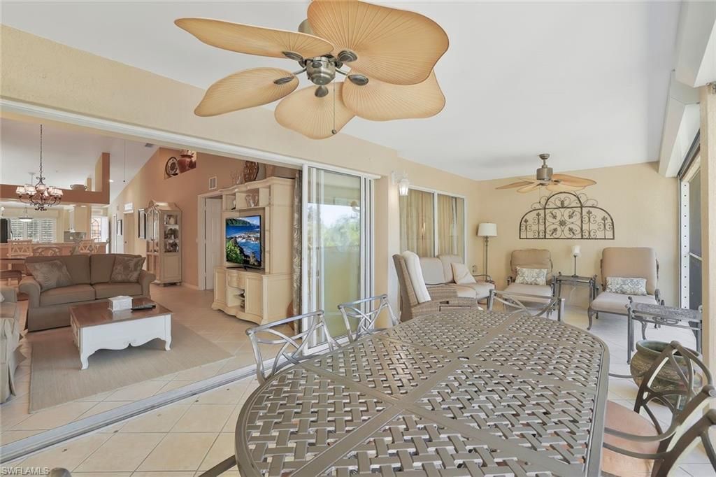 2360 Hidden Lake Ct, Unit 8410, Naples, FL 34112 Photo