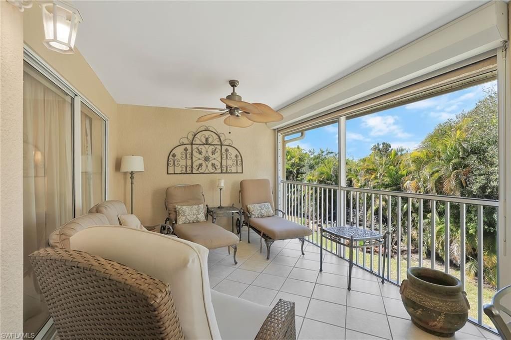 2360 Hidden Lake Ct, Unit 8410, Naples, FL 34112 Photo