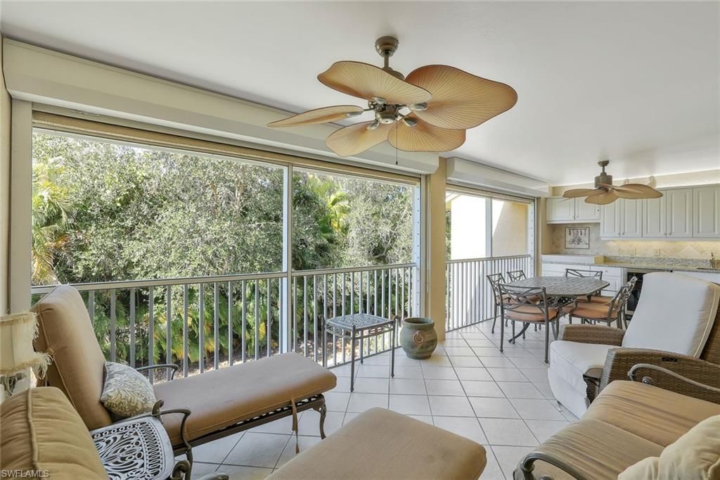 2360 Hidden Lake Ct, Unit 8410, Naples, FL 34112 Photo