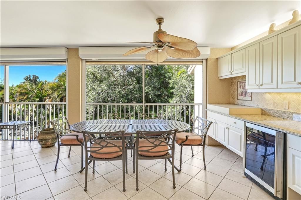 2360 Hidden Lake Ct, Unit 8410, Naples, FL 34112 Photo