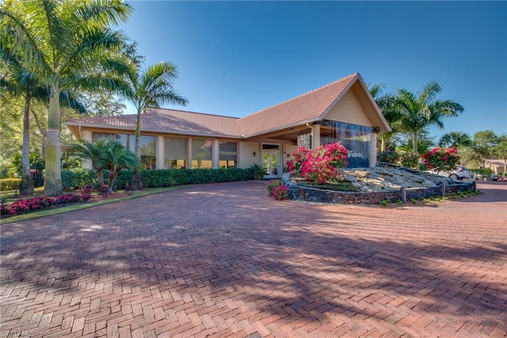 2360 Hidden Lake Ct, Unit 8410, Naples, FL 34112 Photo