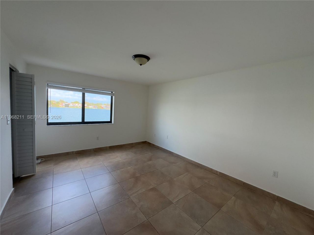 401 NW 109th Ave, Unit 2A, Miami, FL 33172 Photo