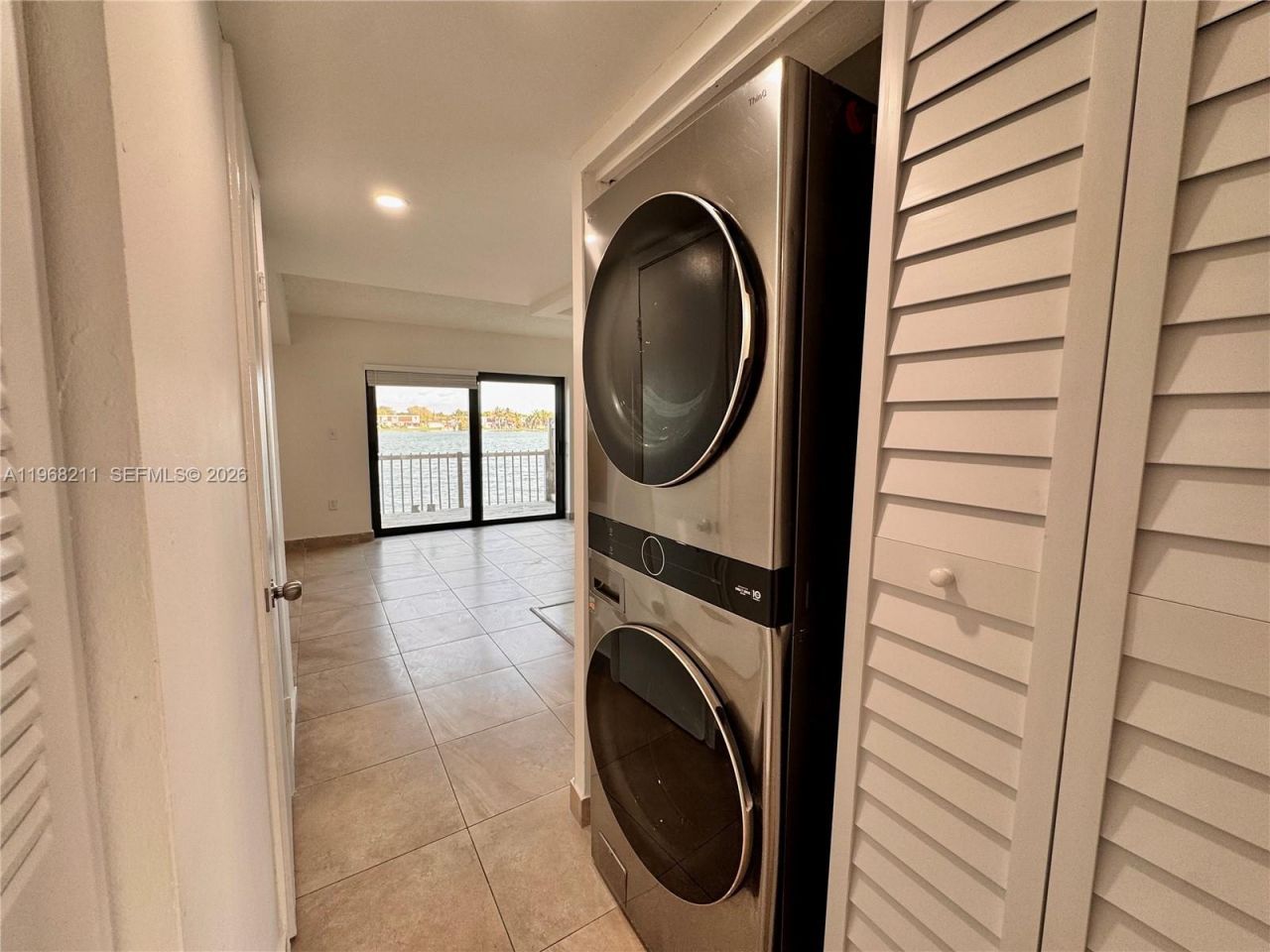 401 NW 109th Ave, Unit 2A, Miami, FL 33172 Photo