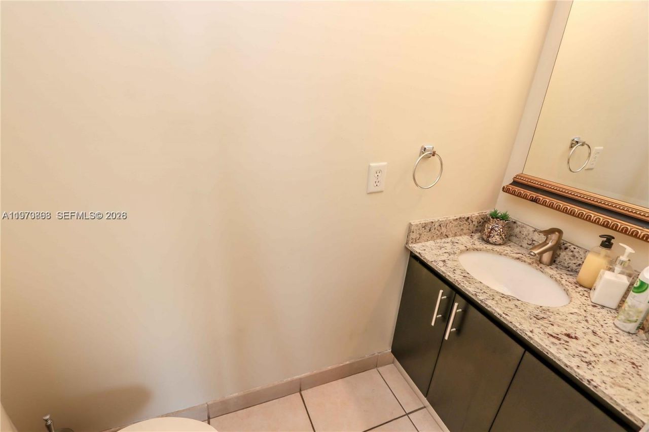 4612 NW 94th Ct, Unit 4612, Doral, FL 33178 Photo