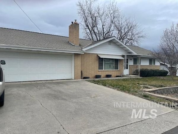 1318 Boston, Clarkston, WA 99403