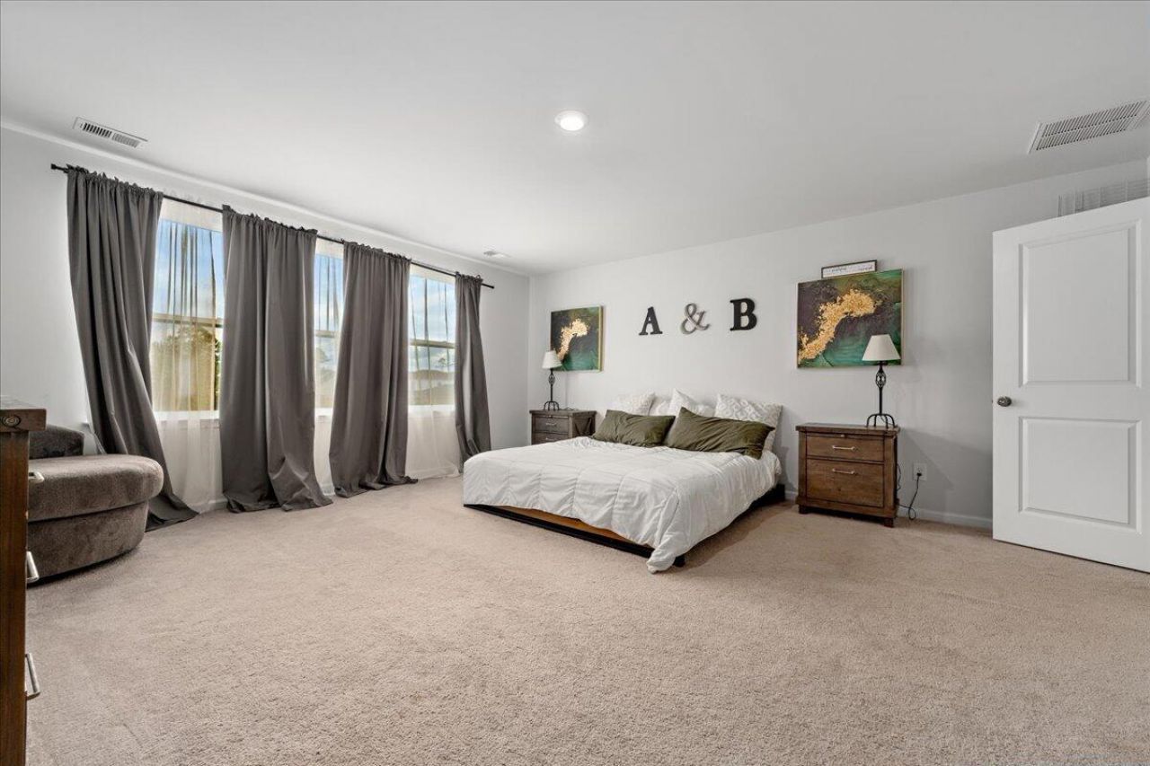 507 Squire Pope Road Photo 16