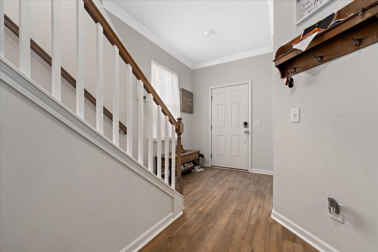 507 Squire Pope Road Photo 7