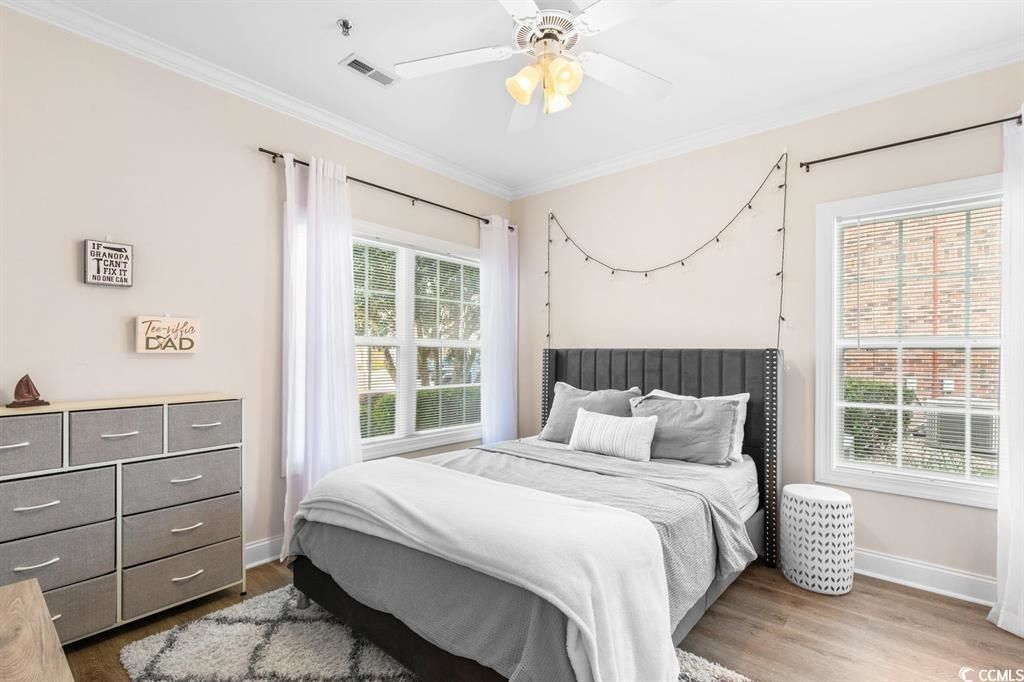 2033 Silvercrest Dr.  Photo 12