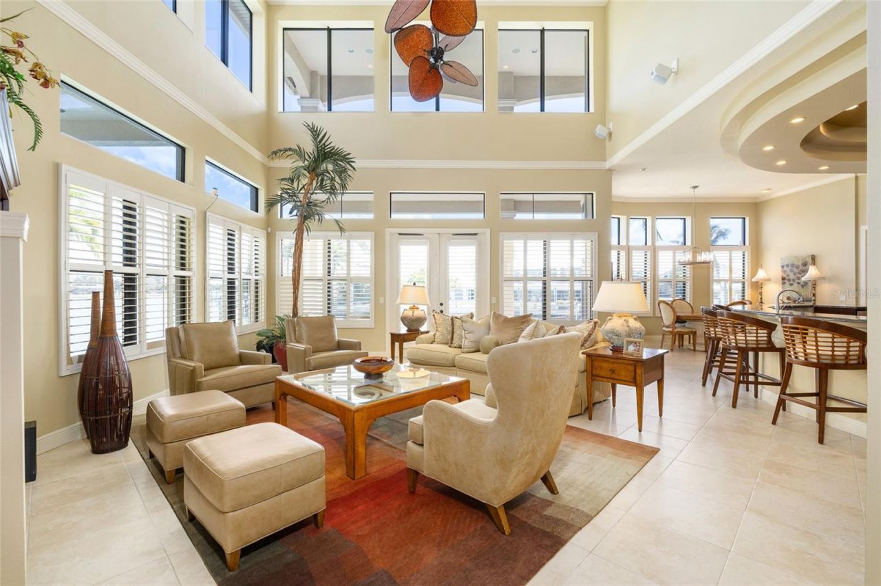 4914 59th Avenue S, Saint Petersburg, FL 33715 Photo