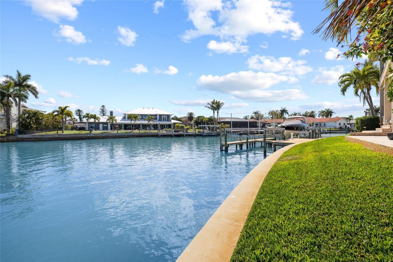 4914 59th Avenue S, Saint Petersburg, FL 33715 Photo