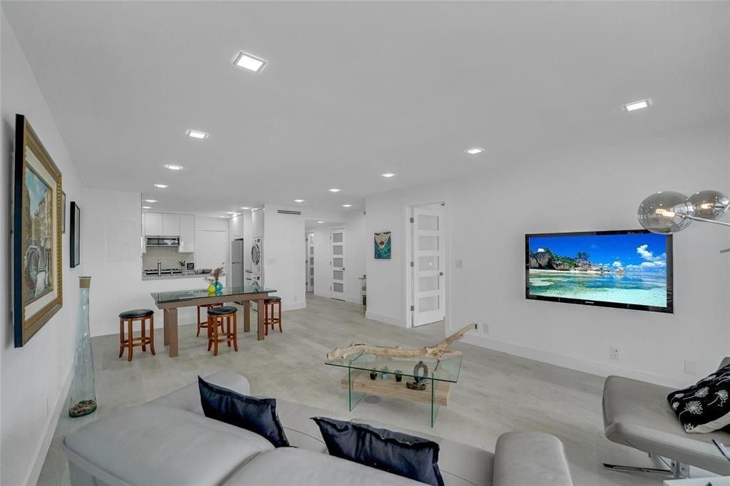 3550 Galt Ocean Drive, Unit 208, Fort Lauderdale, FL 33308 Photo