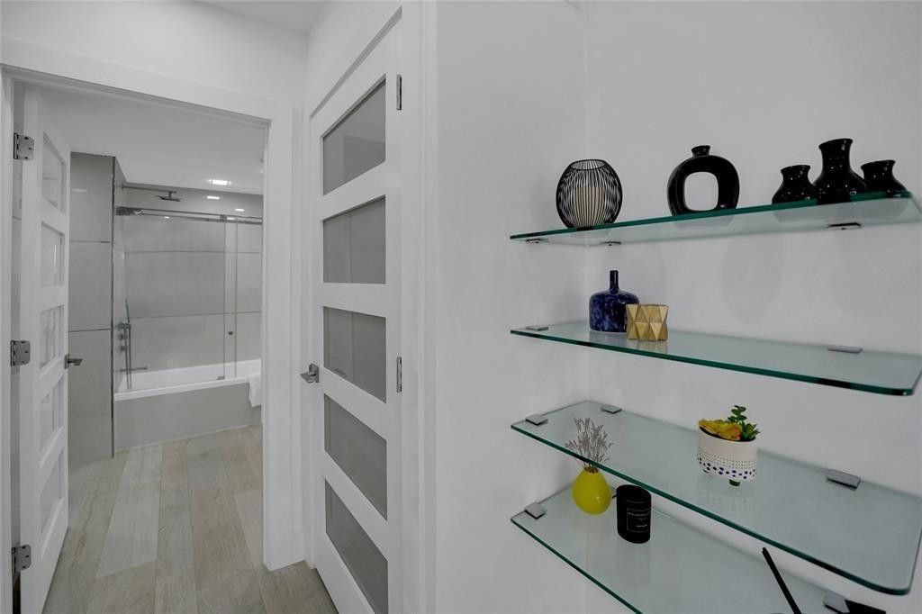 3550 Galt Ocean Drive, Unit 208, Fort Lauderdale, FL 33308 Photo