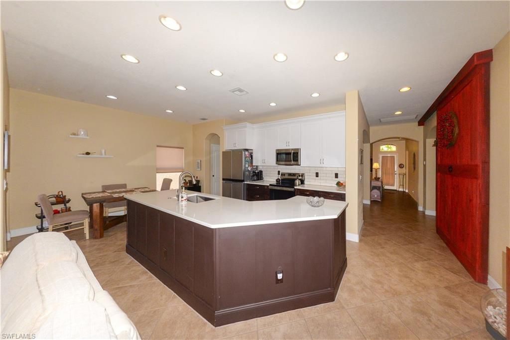 8701 Banyan Bay Blvd, Fort Myers, FL 33908 Photo