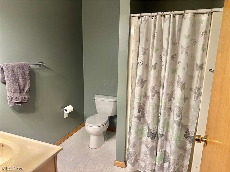 1651 Discovery Road, North Canton, OH 44720 Photo 12