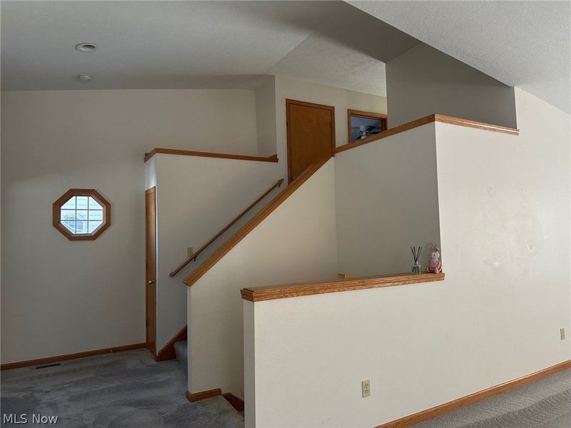 1651 Discovery Road, North Canton, OH 44720 Photo 4