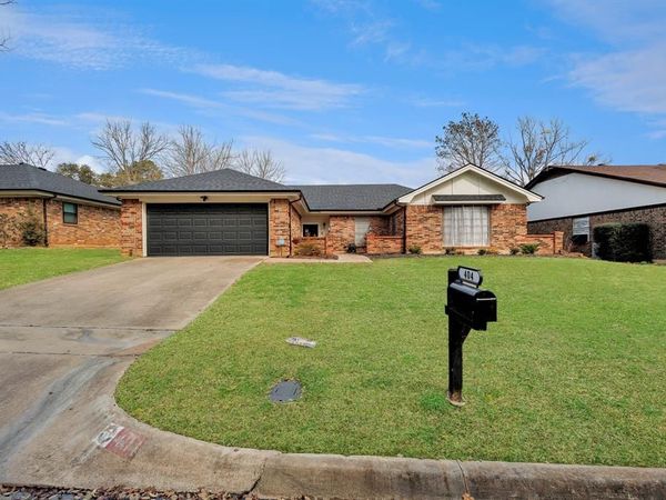 404 Mountainview Drive, Hurst, TX 76054