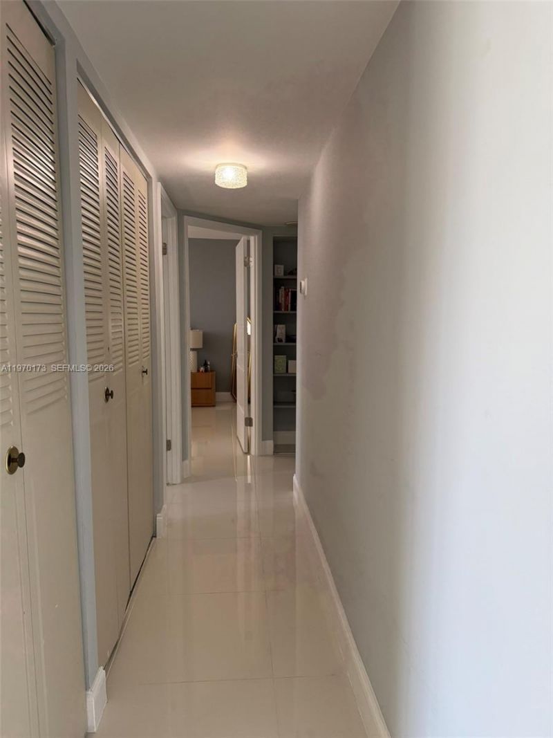 2851 NE 183rd St, Unit 412E, Aventura, FL 33160 Photo