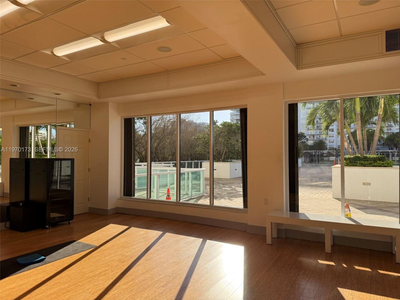 2851 NE 183rd St, Unit 412E, Aventura, FL 33160 Photo