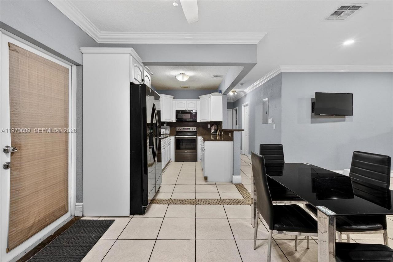 2741 NW 43rd Ter , Miami, FL 33142 Photo