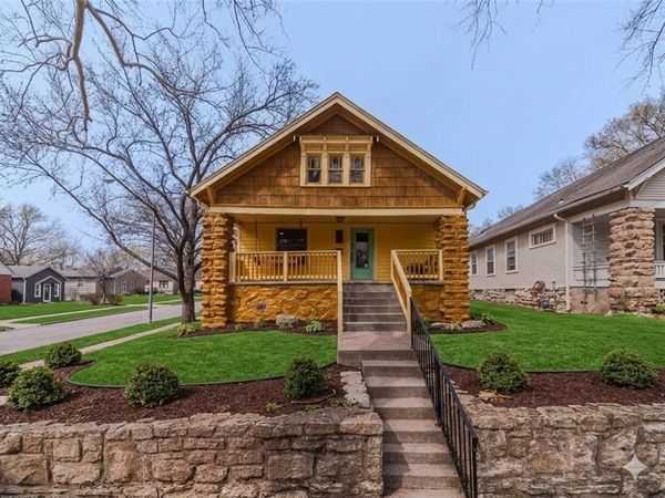 700 E 43rd Street, Kansas City, MO 64110