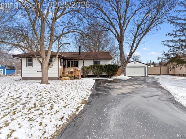 3375 Grant Road, Rochester Hills, MI 48309