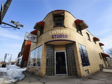 2101 Pine Avenue, Niagara Falls, NY 14301