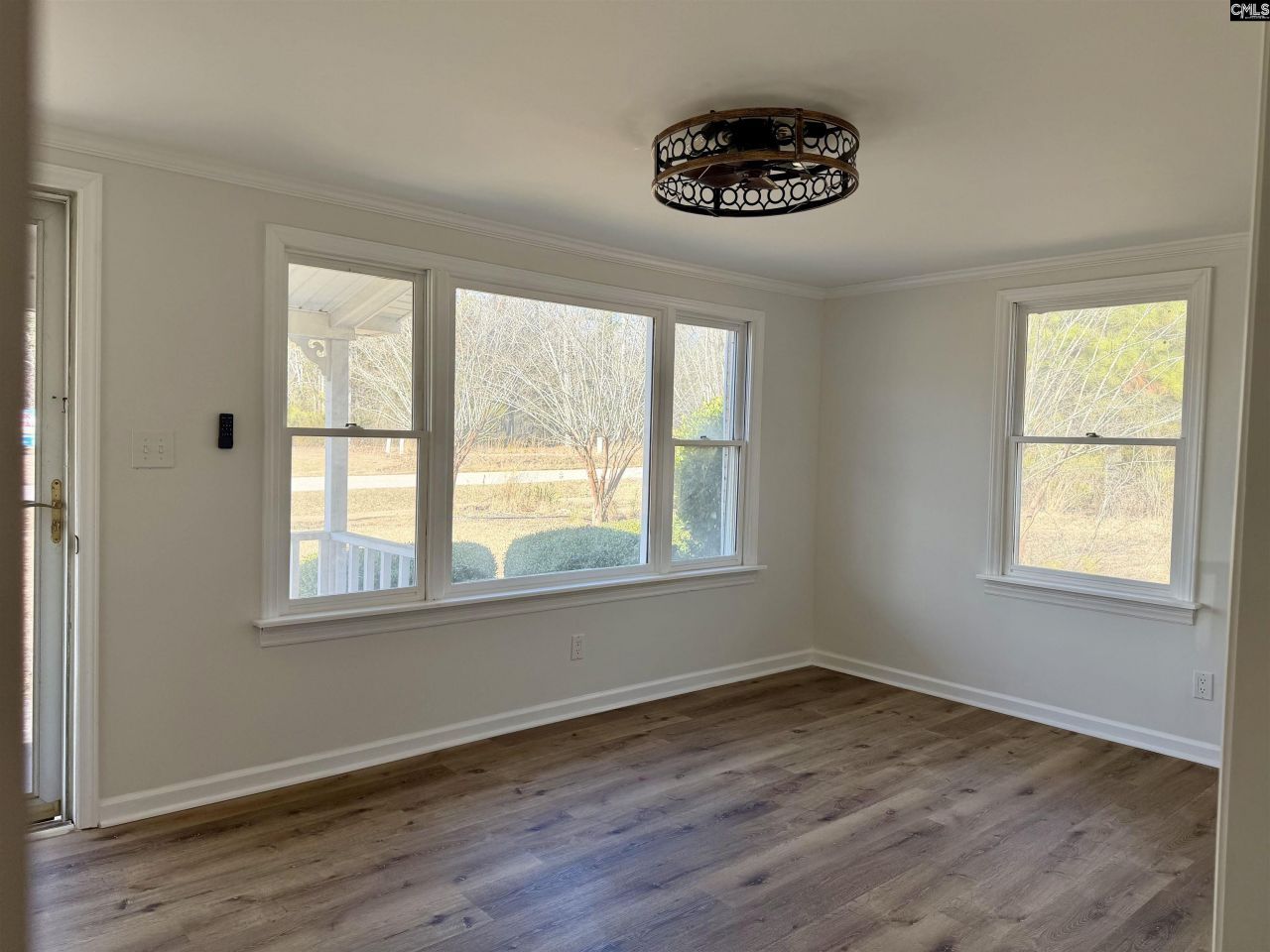 301-a Amicks Ferry Road  Photo 7